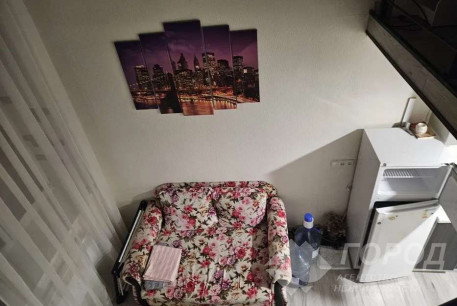 Сдам гостинку, Гагарина проспект, Защитников Украины метро (Площадь Восстания), Код: 795869/3