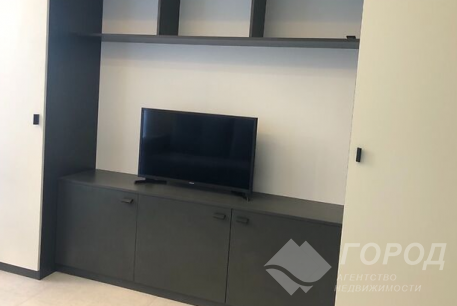 Продам 1-кімнатну квартиру в новобудові, Центр, Код: 796158/1