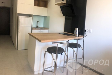 Продам 1-кімнатну квартиру в новобудові, Центр, Код: 796158/1