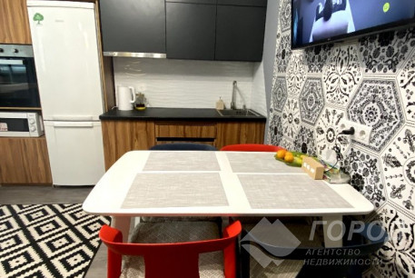 Продам 1-кімнатну квартиру, Новые дома, Коммунальный рынок, Код: 796229/1