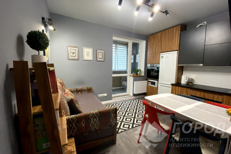 Продам 1-кімнатну квартиру, Новые дома, Коммунальный рынок, Код: 796229/1