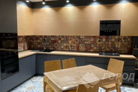 Продам 3-х кімнатну квартиру в новобудові, Центральный рынок, Код: 796321/1