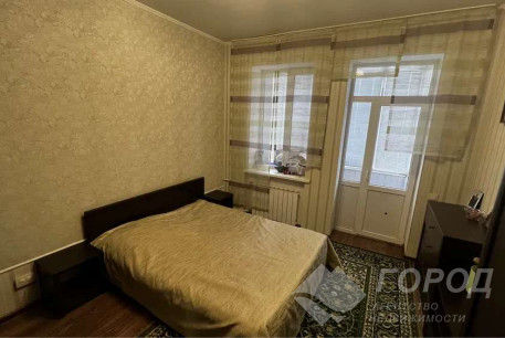 Продам 2-х кімнатну квартиру, Гагарина проспект, Защитников Украины метро (Площадь Восстания), Код: 796328/1