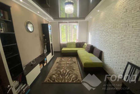 Продам 2-х кімнатну квартиру, Гагарина проспект, Защитников Украины метро (Площадь Восстания), Код: 796328/1