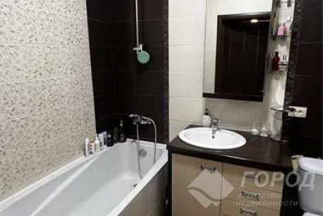 Продам 2-х кімнатну квартиру, Гагарина проспект, Защитников Украины метро (Площадь Восстания), Код: 796328/1