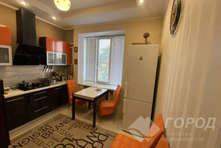 Продам 2-х кімнатну квартиру, Гагарина проспект, Защитников Украины метро (Площадь Восстания), Код: 796328/1