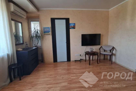 Продам 2-х кімнатну квартиру, Павлово поле, Ботанический сад метро, Код: 796338/1