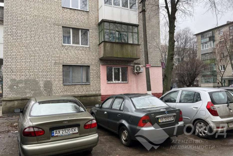 Продам 2-х кімнатну квартиру, Лозовский р-н, Лозовая г. (Лозовской р-н), Код: 796346/1