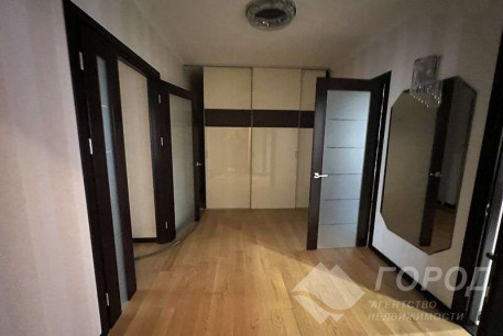 Продам 4-х кімнатну квартиру в новобудові, Павлово поле, Код: 796371/1