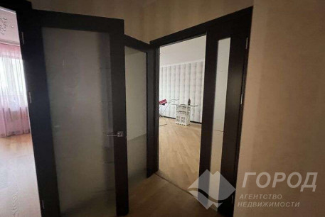 Продам 4-х кімнатну квартиру в новобудові, Павлово поле, Код: 796371/1