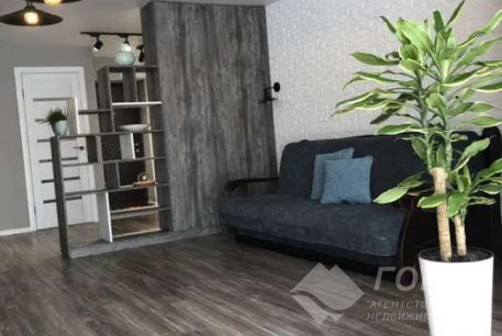 Продам 1-кімнатну квартиру, Рогань, Код: 796424/1