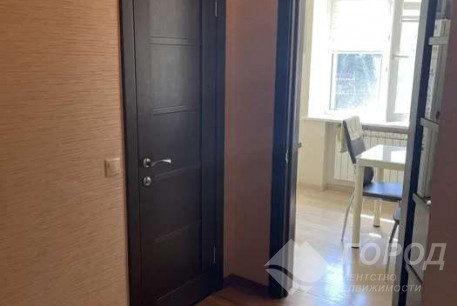 Продам 2-х кімнатну квартиру, Центр, Ярослава Мудрого пл., Код: 796442/2