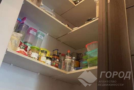 Продам 2-х кімнатну квартиру, Центр, Ярослава Мудрого пл., Код: 796442/2