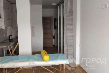 Продам 1-кімнатну квартиру в новобудові, Центр, Код: 796510/2