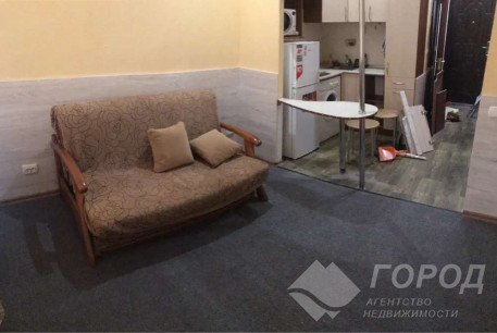 Продам гостинку, Центральный рынок, Код: 796532/1