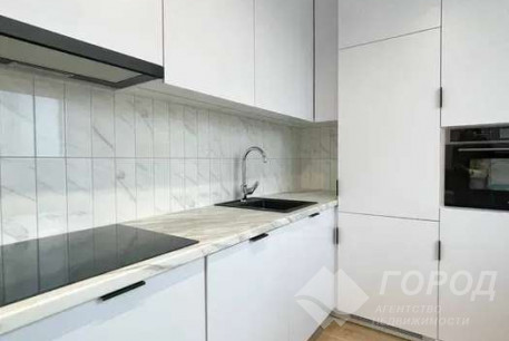 Продам 2-х кімнатну квартиру в новобудові, Центральный рынок, Код: 796558/1