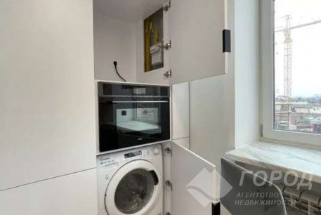 Продам 2-х кімнатну квартиру в новобудові, Центральный рынок, Код: 796558/1