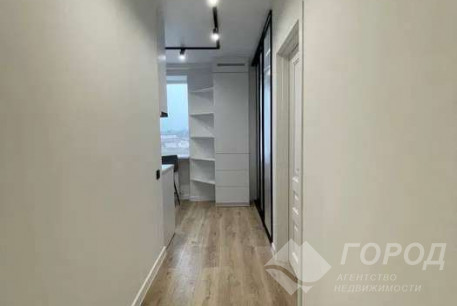 Продам 2-х кімнатну квартиру в новобудові, Центральный рынок, Код: 796558/1