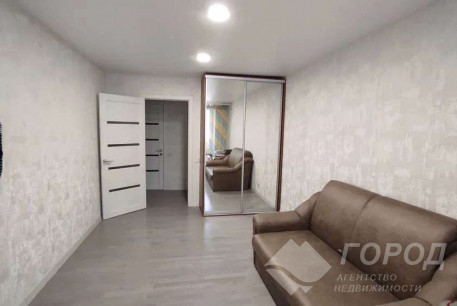 Продам 3-х кімнатну квартиру, Салтовка, 522 м/р, Код: 796572/1