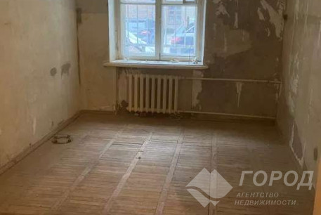 Продам 3-х кімнатну квартиру, Центр, Код: 796583/5