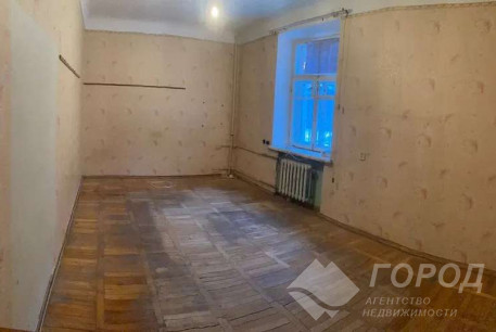 Продам 3-х кімнатну квартиру, Центр, Код: 796583/5