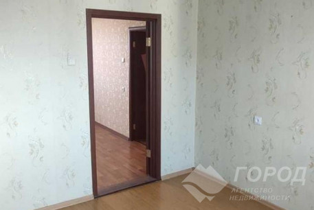 Продам 4-х кімнатну квартиру, Салтовка, 522 м/р, Код: 796587/1