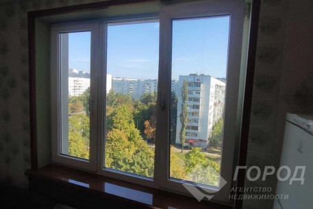 Продам 4-х кімнатну квартиру, Салтовка, 522 м/р, Код: 796587/1
