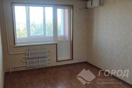 Продам 4-х кімнатну квартиру, Салтовка, 522 м/р, Код: 796587/1