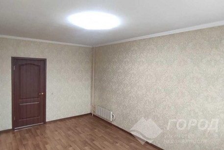 Продам 4-х кімнатну квартиру, Салтовка, 522 м/р, Код: 796587/1