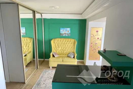 Продам 1-кімнатну квартиру, Центральный рынок, Южный вокзал метро, Код: 796628/1