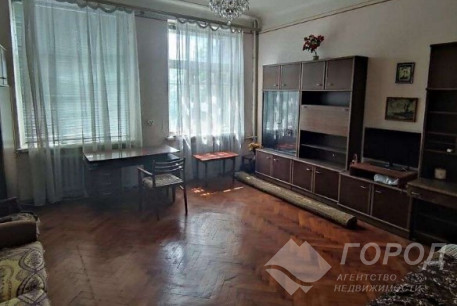 Продам 3-х кімнатну квартиру, Центр, Код: 796629/3