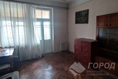 Продам 3-х кімнатну квартиру, Центр, Код: 796629/3
