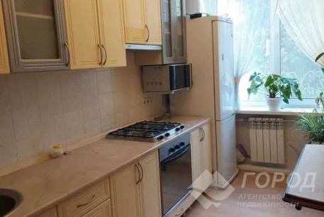 Продам 2-х кімнатну квартиру, Центр, Площадь Конституции метро (Советская), Код: 796636/2