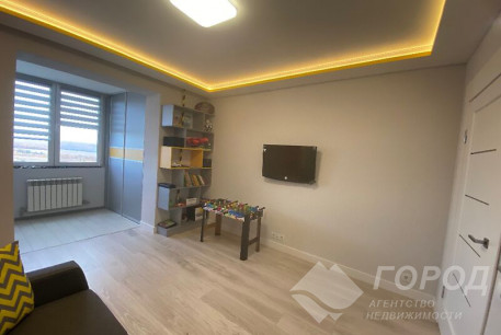 Продам 3-х кімнатну квартиру в новобудові, Жуковского, Код: 796647/1