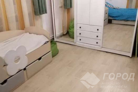 Продам 3-х кімнатну квартиру, Рогань, Код: 796815/1