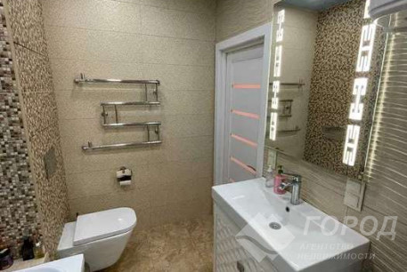 Продам 3-х кімнатну квартиру, Залютино, Рынок, Код: 796816/1