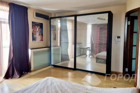 Сдам 4-х кімнатну квартиру в новобудові, Павлово поле, Ботанический сад метро, Код: 796830/4