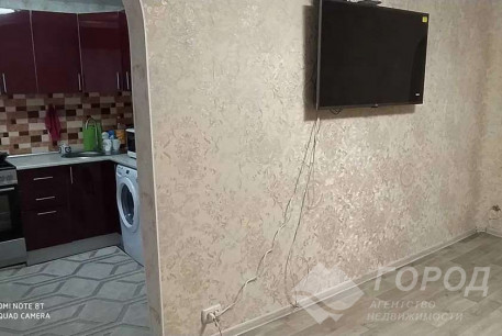 Продам 3-х кімнатну квартиру, Дергачевский р-н, Солоницевка пгт., Код: 796849/1