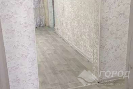 Продам 3-х кімнатну квартиру, Дергачевский р-н, Солоницевка пгт., Код: 796849/1