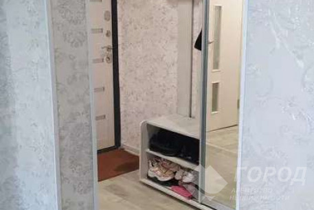 Продам 3-х кімнатну квартиру, Дергачевский р-н, Солоницевка пгт., Код: 796849/1