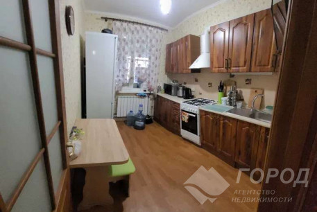 Продам 1-кімнатну квартиру, Рогань, Роганский ж/м, Код: 796914/1
