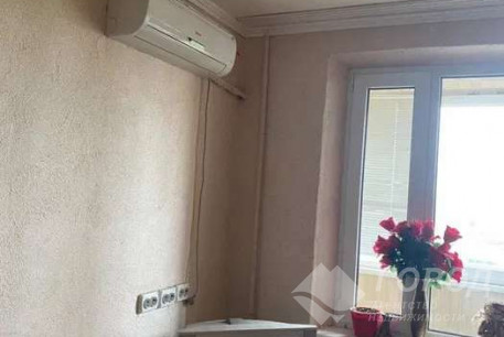 Продам 3-х кімнатну квартиру, Рогань, Код: 796942/1