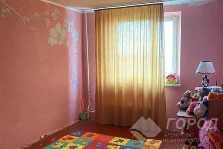 Продам 3-х кімнатну квартиру, Рогань, Код: 796942/1