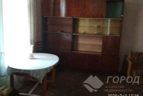 Продам 2-х кімнатну квартиру, Гагарина проспект, Защитников Украины метро (Площадь Восстания), Код: 796955/1