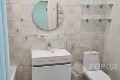 Продам 2-х кімнатну квартиру, Центральный рынок, Центральный Рынок метро, Код: 796995/1