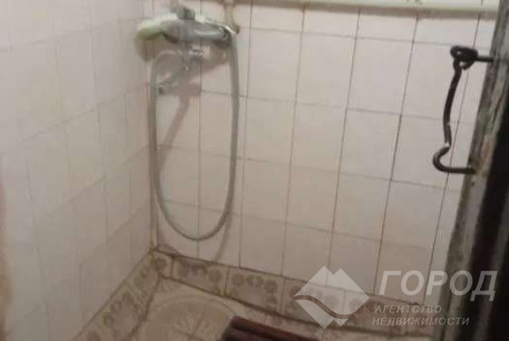 Сдам гостинку, Новые дома, Армейская метро (Советской Армии), Код: 797024/1