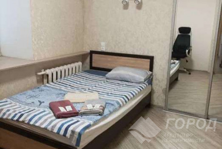 Продам 3-х кімнатну квартиру, Центр, Код: 797082/2