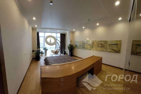 Продам 3-х кімнатну квартиру, , Код: 797088/1