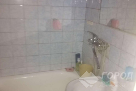 Продам 2-х кімнатну квартиру, Дергачевский р-н, Солоницевка пгт., Код: 797091/2