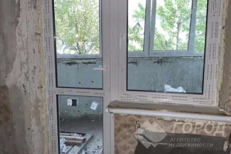 Продам 3-х кімнатну квартиру, Рогань, Код: 797094/1